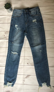 29 Risen distressed skinny frayed ankle jeans