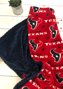 Texans fleece mini throw backed with navy houndstooth minky